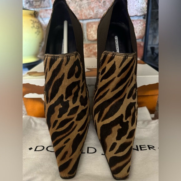 Donald J Pliner booties panther calf hair - Picture 2 of 7